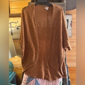 Mossimo bat wing lightweight sweater